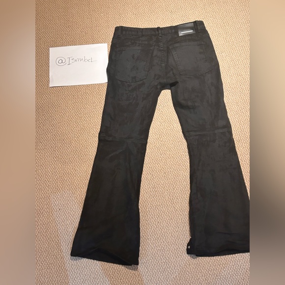 TOO BIG BRAND NEW FIRST ROW FLARED JEANS - Picture 2 of 2